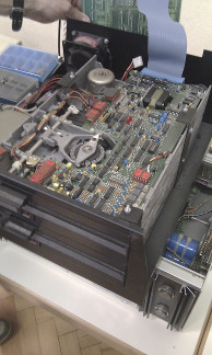 8280 drives (top board removed)