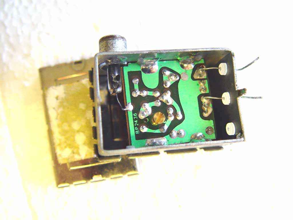 Microtan 65 modulator
Inside view